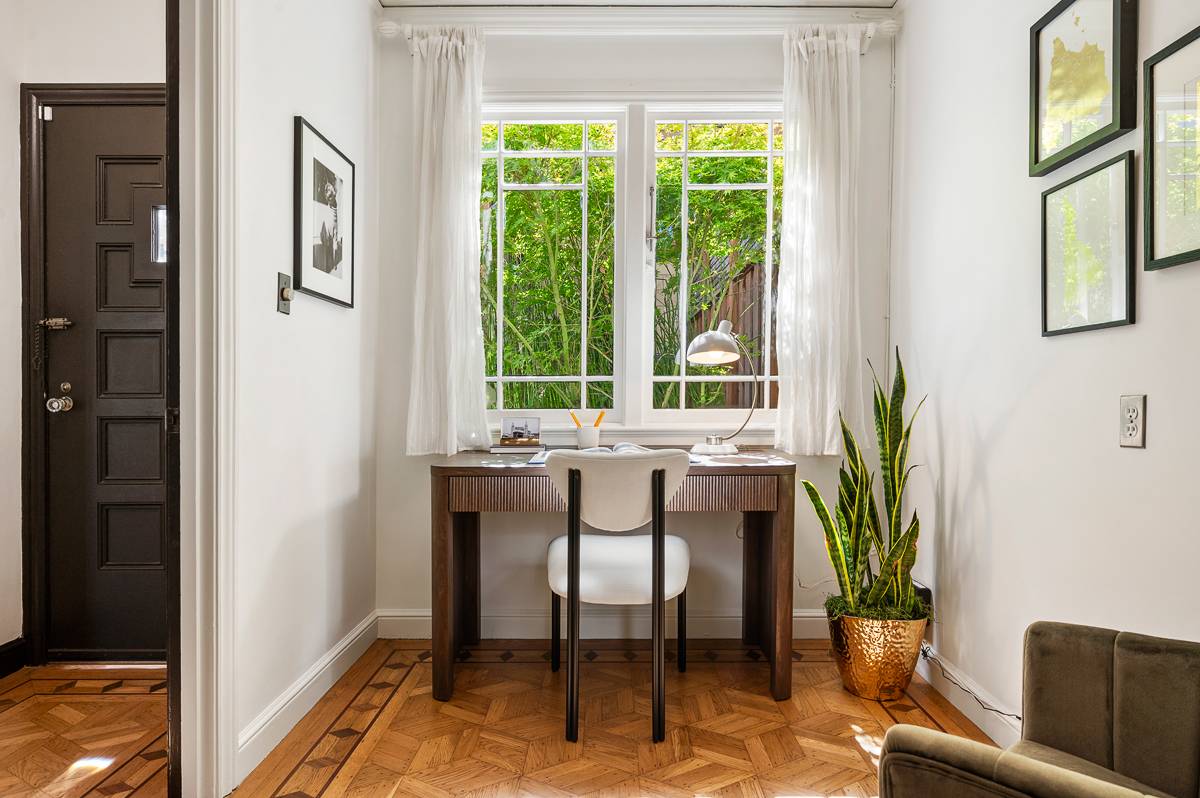 160 Santa Marina St, San Francisco, CA 94110 Bernal Heights Home for Sale Top SF Realtor Listing Agent Danielle Lazier Vivre Real Estate (13)