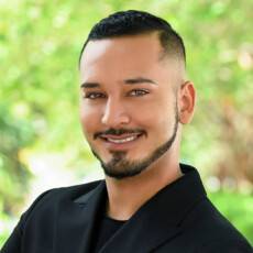 Javier Nuñez-Jusino headshot photo