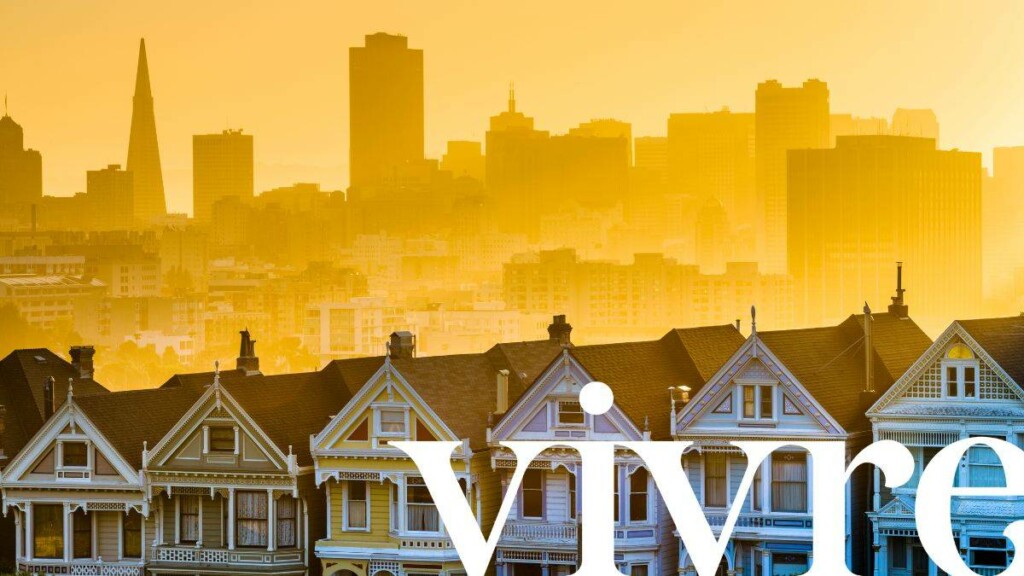 photo of San Francisco real estate Painted Ladies houses with SF skyline in the background
