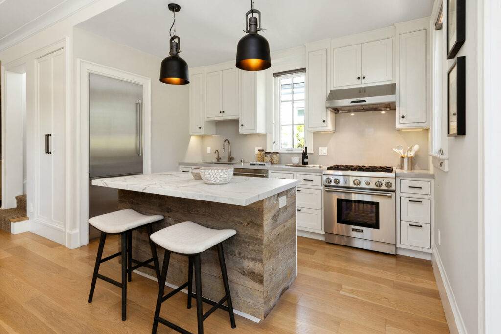 selling a home in san francisco, you want the best listing agent realtors to help stage and prepare your home like this kitchen sold by top listing agent Danielle Lazier