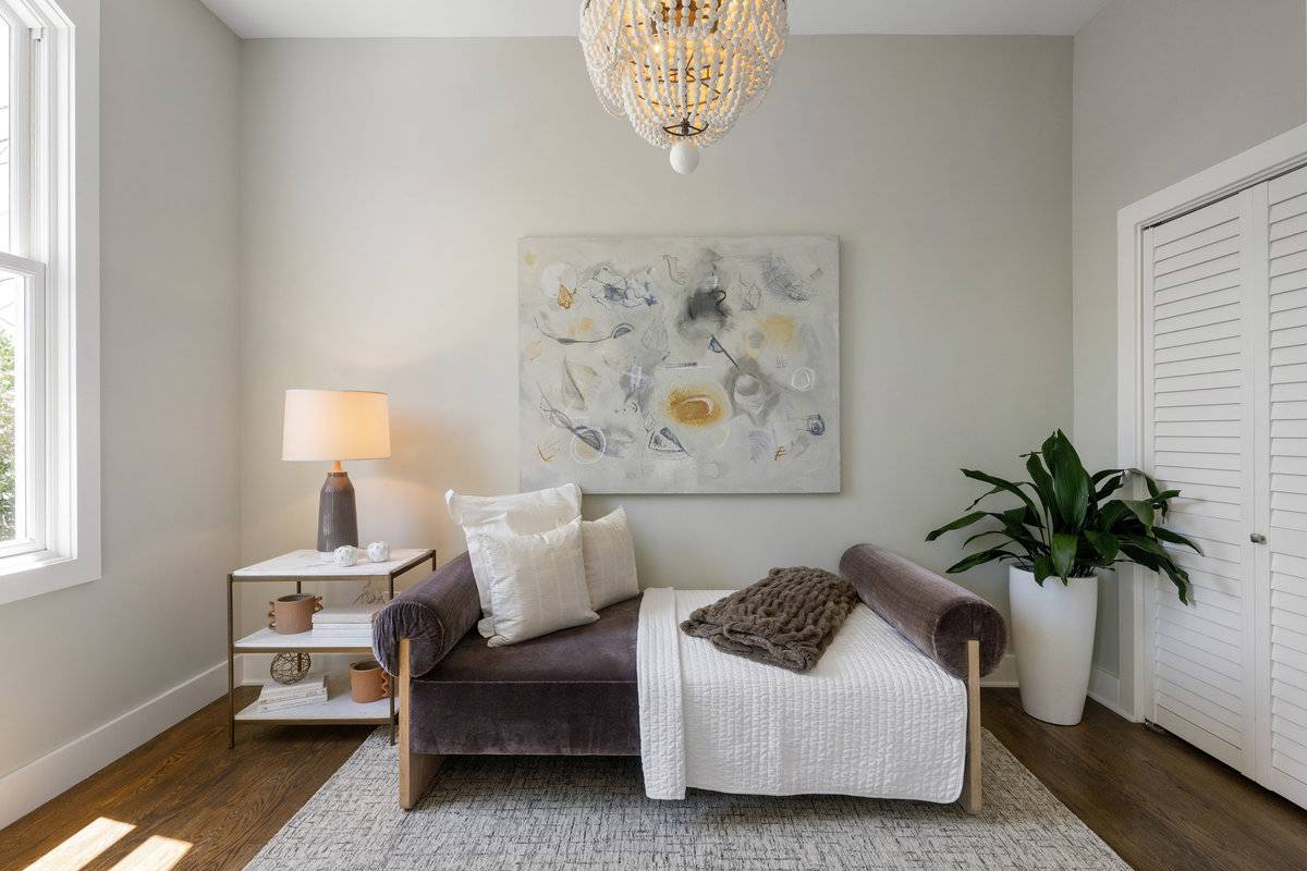 3790 Cesar Chavez St, San Francisco, CA 94110 Victorian home for sale by top Noe Valley real estate agents Danielle Lazier Vivre best SF Realtors (11)