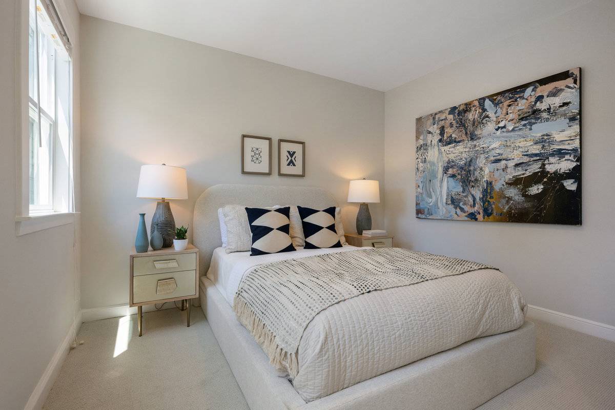 3790 Cesar Chavez St, San Francisco, CA 94110 Victorian home for sale by top Noe Valley real estate agents Danielle Lazier Vivre best SF Realtors (32)