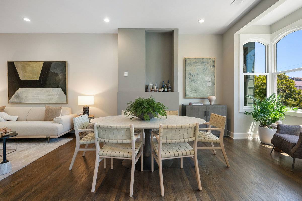 3790 Cesar Chavez St, San Francisco, CA 94110 Victorian home for sale by top Noe Valley real estate agents Danielle Lazier Vivre best SF Realtors (7)