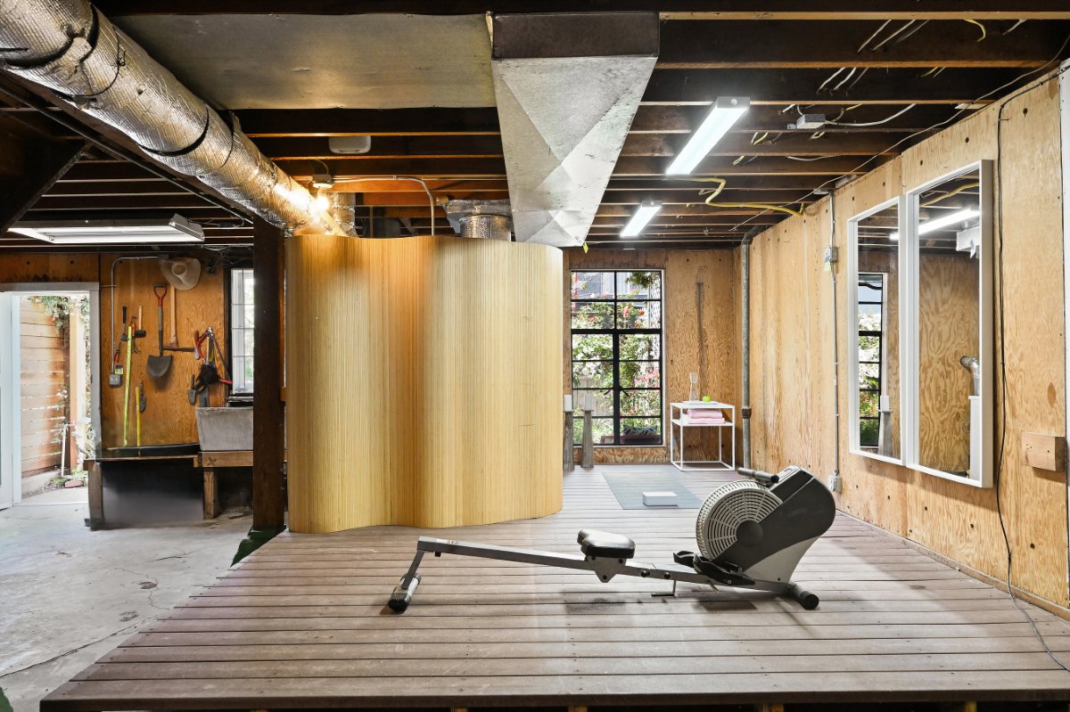 1516 Alabama St Bernal Heights home for sale by top listing agent sf realtor Danielle Lazier Vivre Real Estate (13)