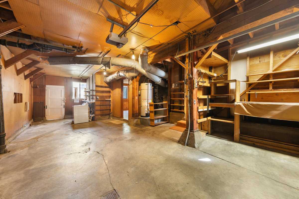 275 Mullen Ave San Francisco CA 94110 bernal heights home for sale top SF realtors Danielle Lazier Vivre real estate agents (19)
