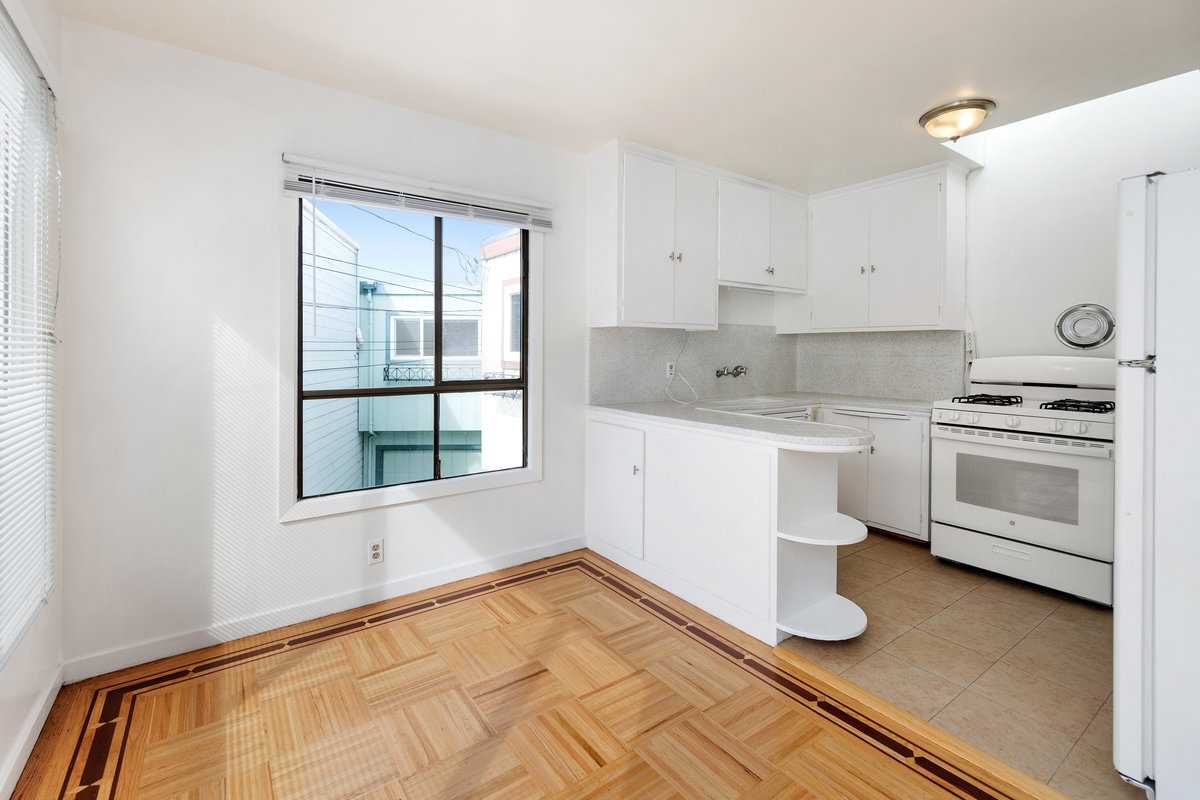 275 Mullen Ave San Francisco CA 94110 bernal heights home for sale top SF realtors Danielle Lazier Vivre real estate agents (9)