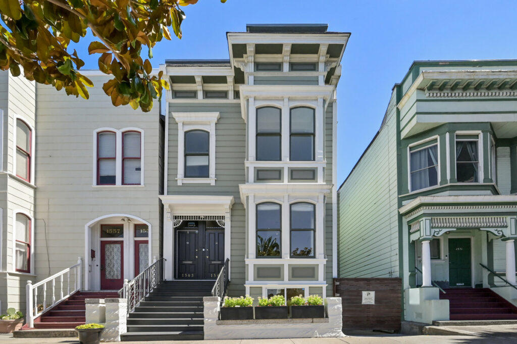 Noe Valley house for sale by top SF San Francisco realtor Danielle Lazier vivre real estate agents