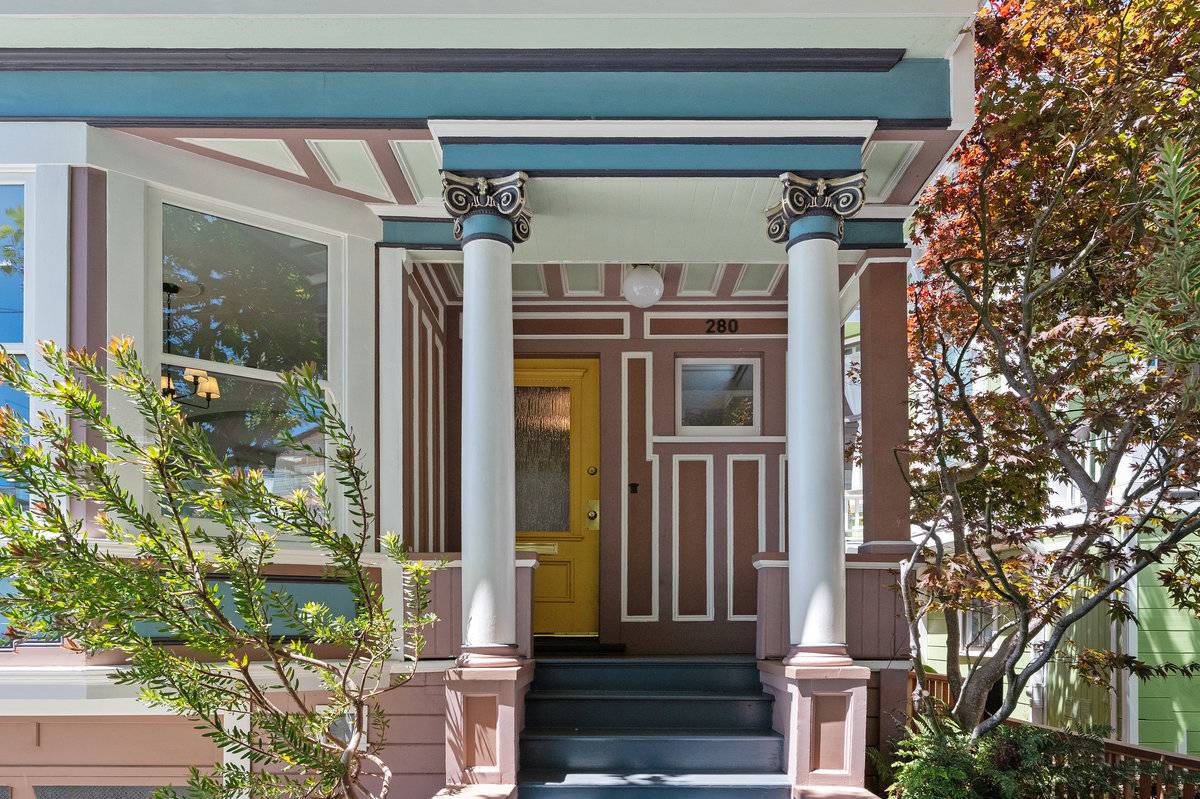 280 Andover St, San Francisco, CA 94110 Bernal Heights Victorian home for sale by best SF realtor agents Danielle Lazier Vivre Real Estate (2)