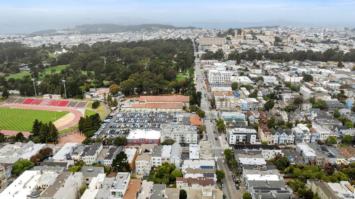 531 535 Frederick St San Francisco CA cole valely investment property 3 unit edwardian building for sale by top SF listing agent best realtor danielle lazier vivre (14)