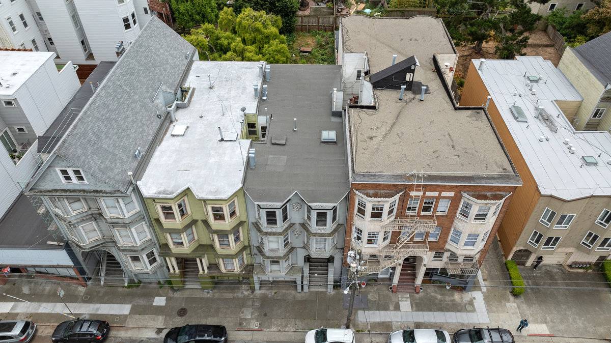 531 535 Frederick St San Francisco CA cole valely investment property 3 unit edwardian building for sale by top SF listing agent best realtor danielle lazier vivre (17)
