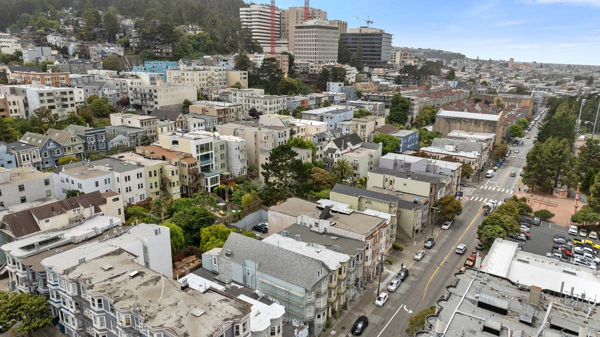 531 535 Frederick St San Francisco CA cole valely investment property 3 unit edwardian building for sale by top SF listing agent best realtor danielle lazier vivre (8)