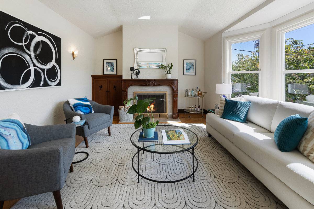 1751 25th Ave San Francisco CA 94122 central sunset home for sale by top listing agent best sf realtors danielle lazier vivre real estate (4)