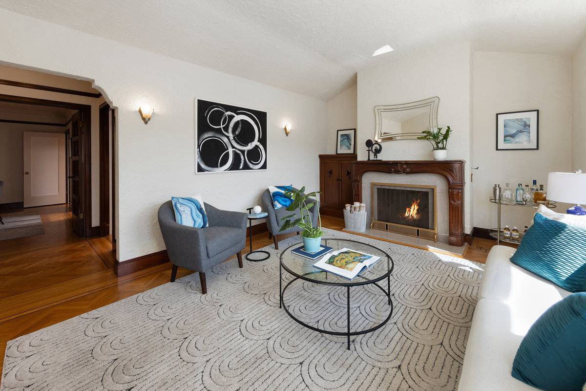 1751 25th Ave San Francisco CA 94122 central sunset home for sale by top listing agent best sf realtors danielle lazier vivre real estate (6)