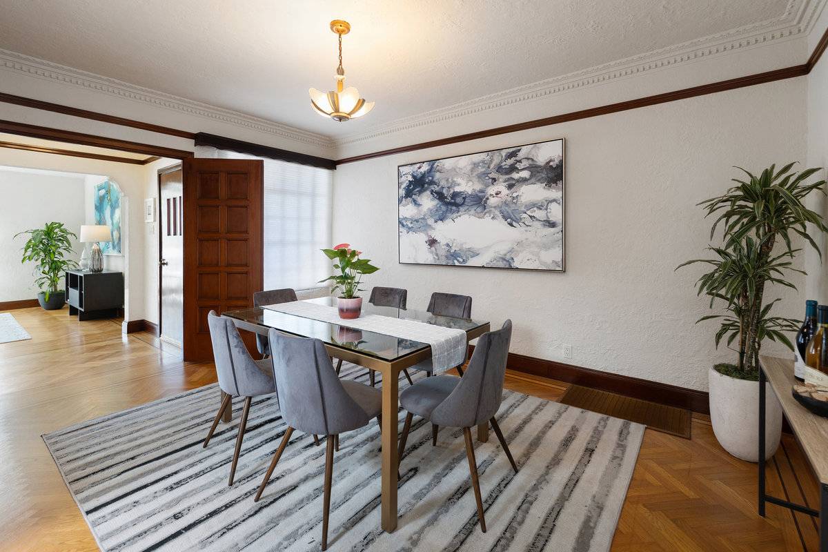 1751 25th Ave San Francisco CA 94122 central sunset home for sale by top listing agent best sf realtors danielle lazier vivre real estate (8)