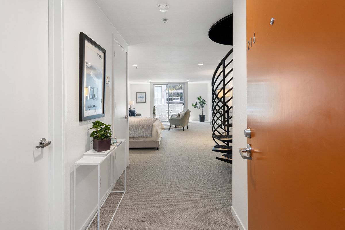 2002 3rd St #216, San Francisco, CA 94107 dogpatch waterfront live work loft condo for sale top sf realtor listing agent danielle lazier vivre (18)