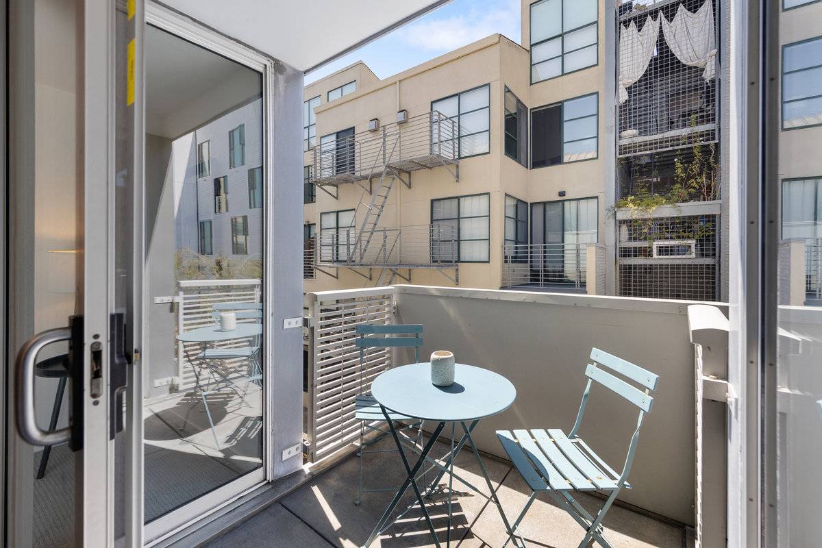 2002 3rd St #216, San Francisco, CA 94107 dogpatch waterfront live work loft condo for sale top sf realtor listing agent danielle lazier vivre (26)