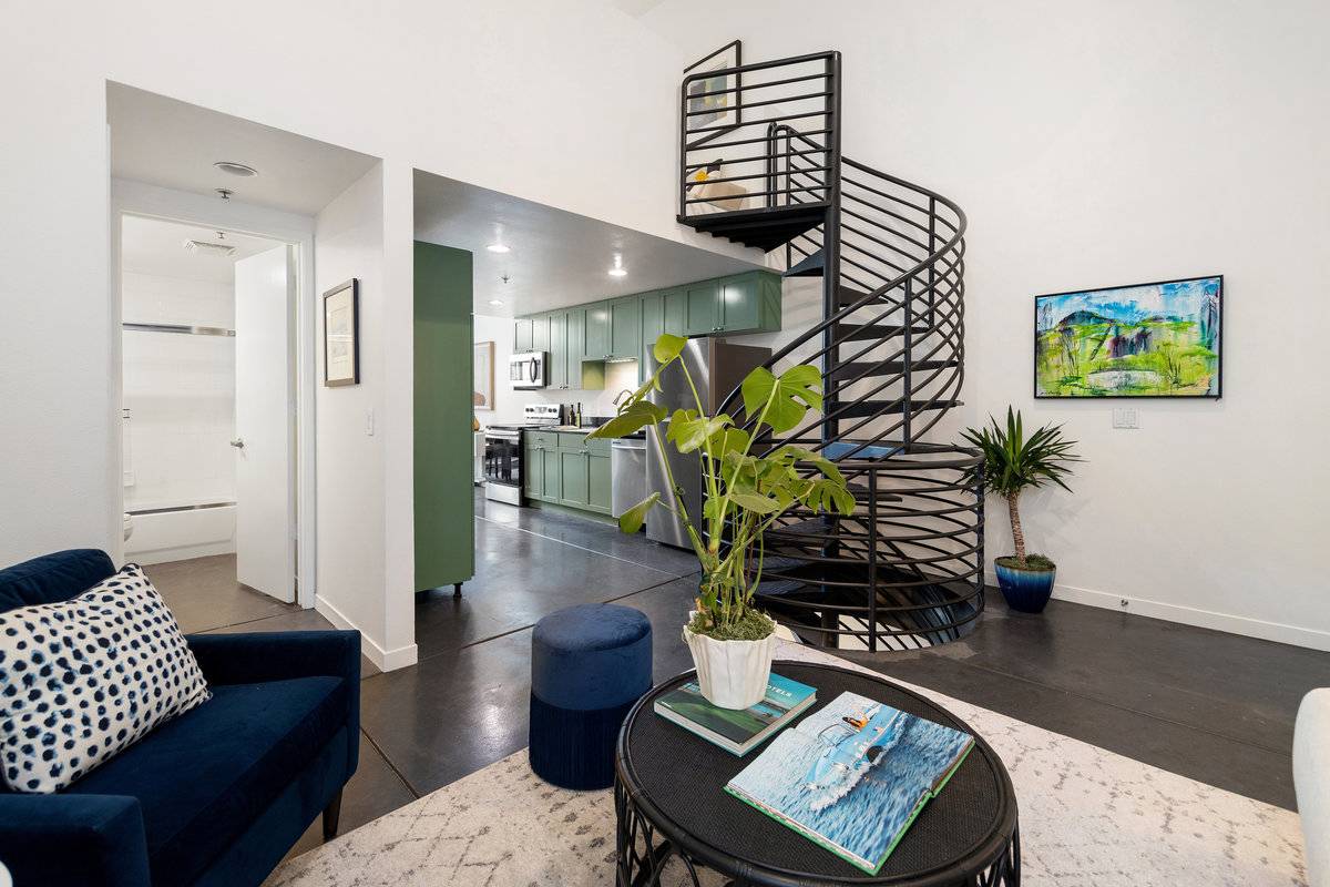 2002 3rd St #216, San Francisco, CA 94107 dogpatch waterfront live work loft condo for sale top sf realtor listing agent danielle lazier vivre (4)