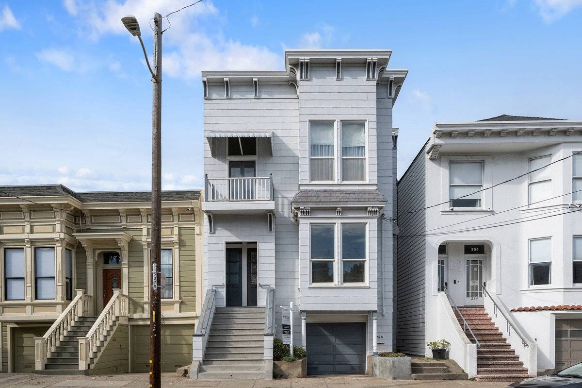 258 260 Jersey St, San Francisco, CA 94114 noe valley duplex investment property home for sale by top sf realtors danielle lazier vivre real estate agents (1)