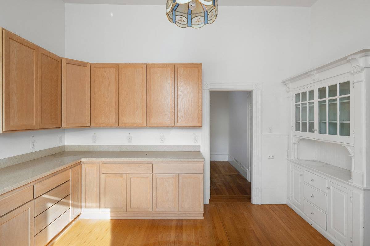 258 260 Jersey St, San Francisco, CA 94114 noe valley duplex investment property home for sale by top sf realtors danielle lazier vivre real estate agents (21)