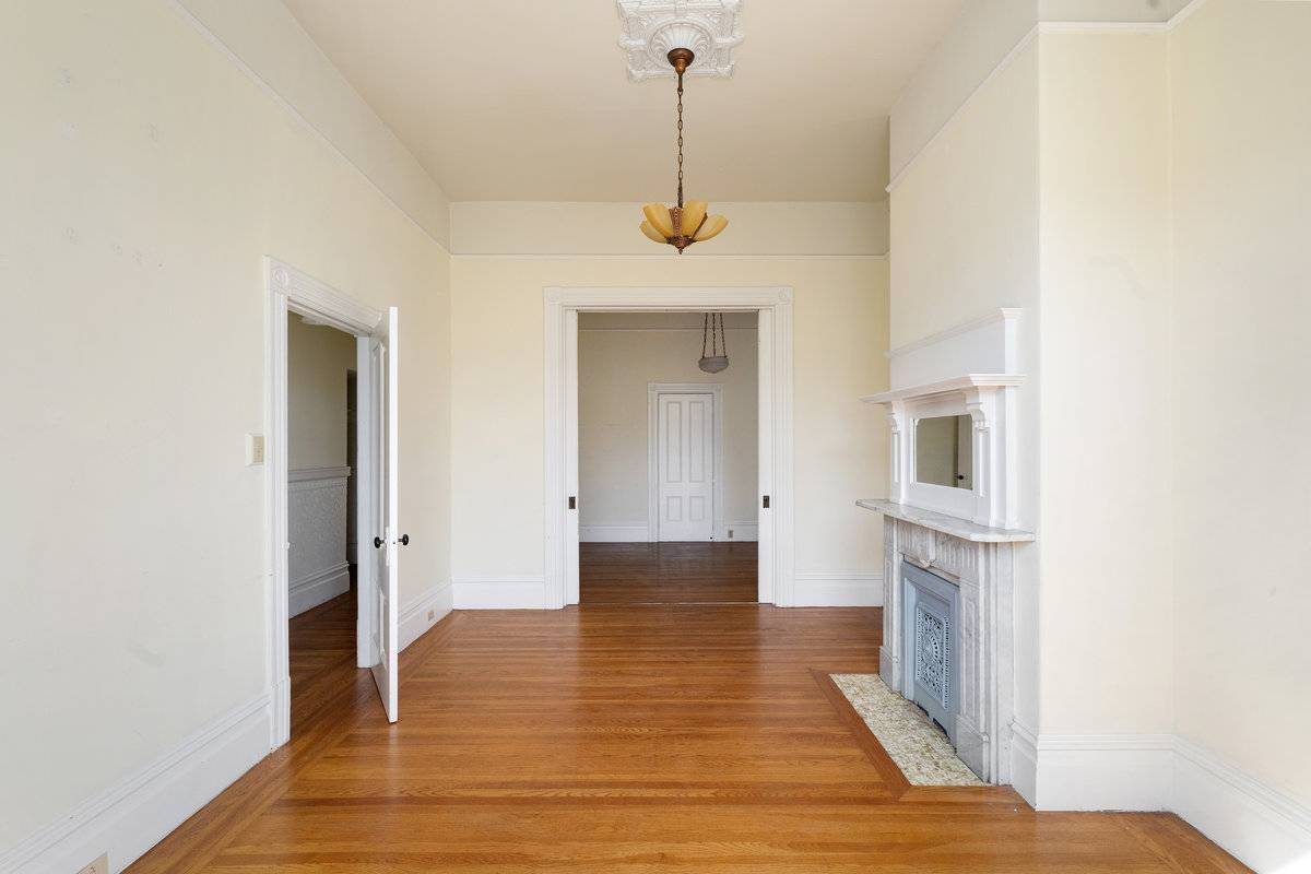 258 260 Jersey St, San Francisco, CA 94114 noe valley duplex investment property home for sale by top sf realtors danielle lazier vivre real estate agents (4)