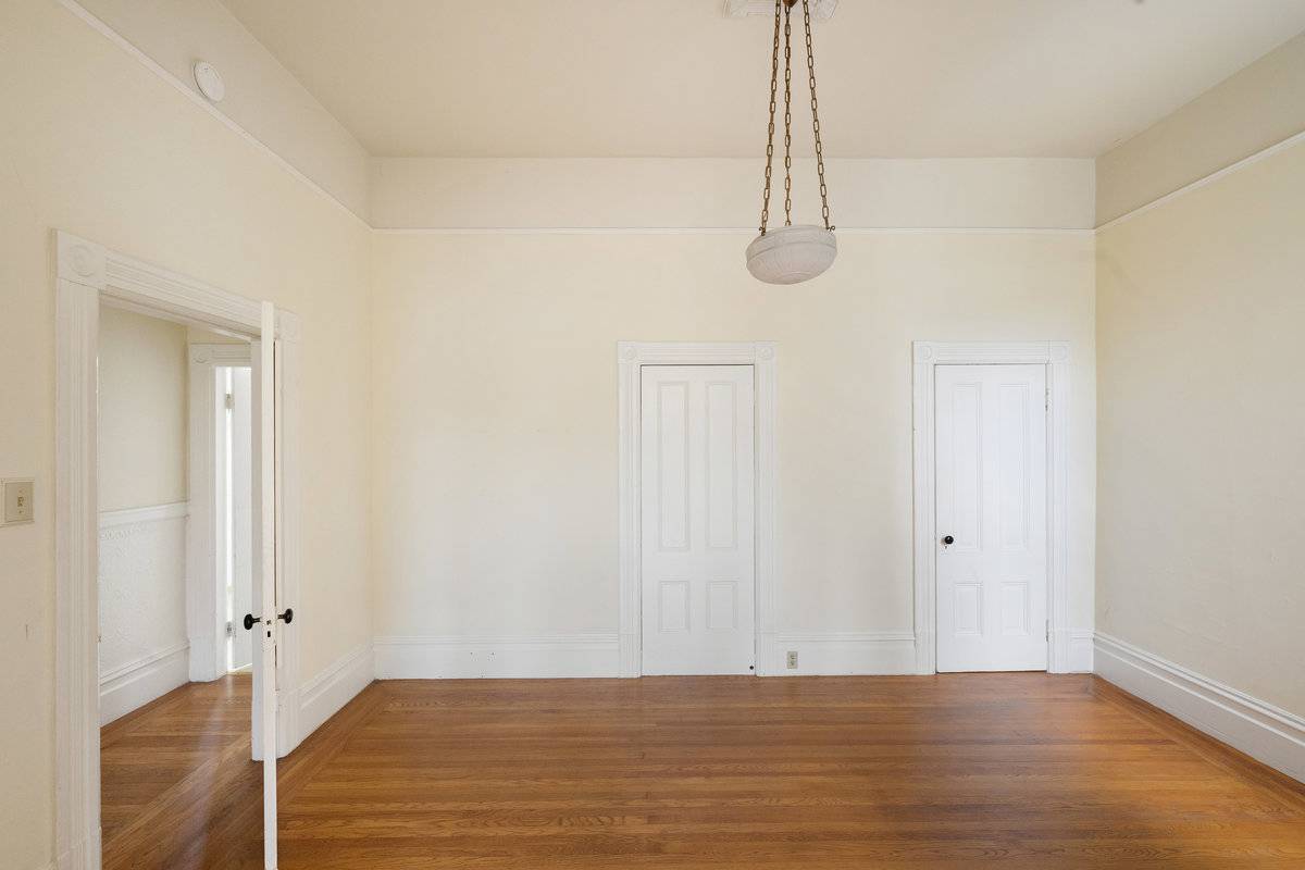 258 260 Jersey St, San Francisco, CA 94114 noe valley duplex investment property home for sale by top sf realtors danielle lazier vivre real estate agents (5)