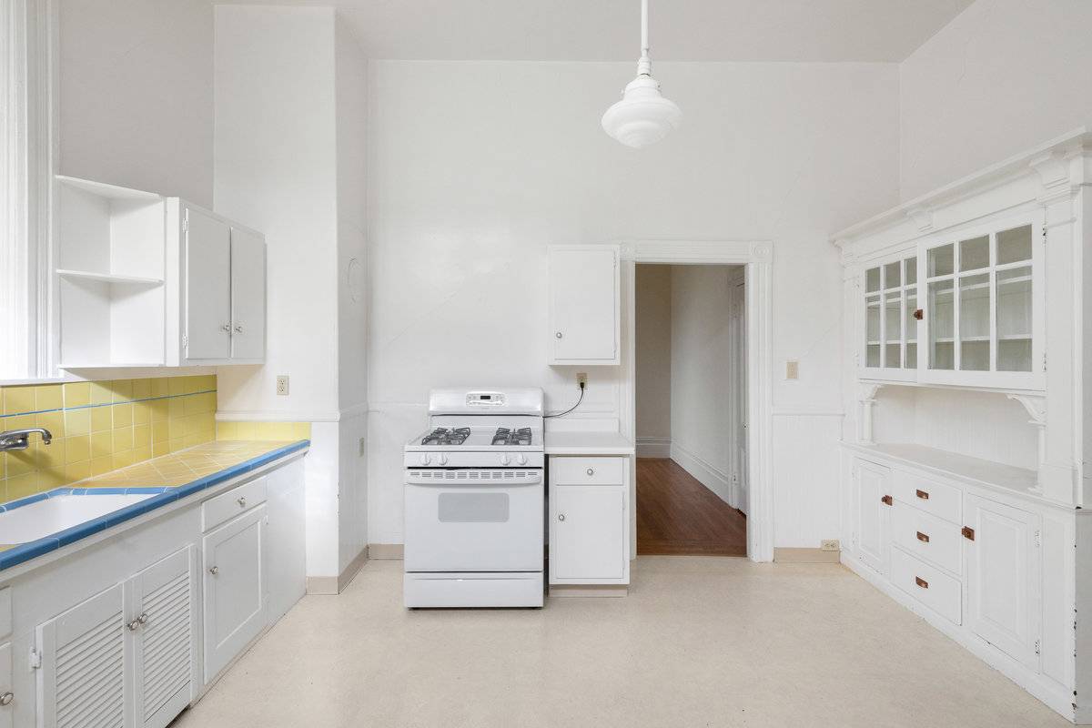 258 260 Jersey St, San Francisco, CA 94114 noe valley duplex investment property home for sale by top sf realtors danielle lazier vivre real estate agents (8)