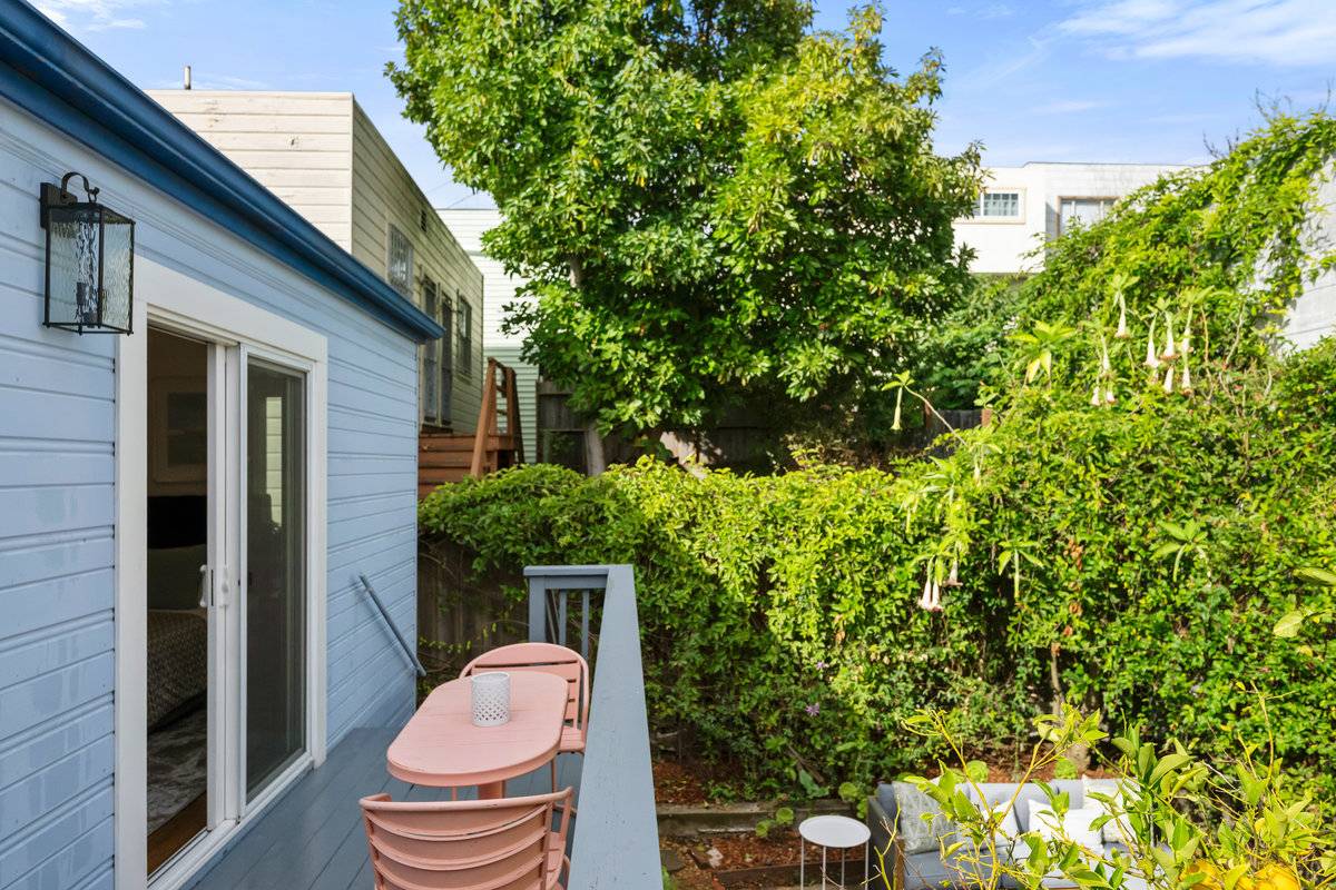 4190 Folsom St, San Francisco, CA 94110 Bernal Heights home for sale by best top SF listing realtor agent Danielle Lazier Vivre Real Estate (16)