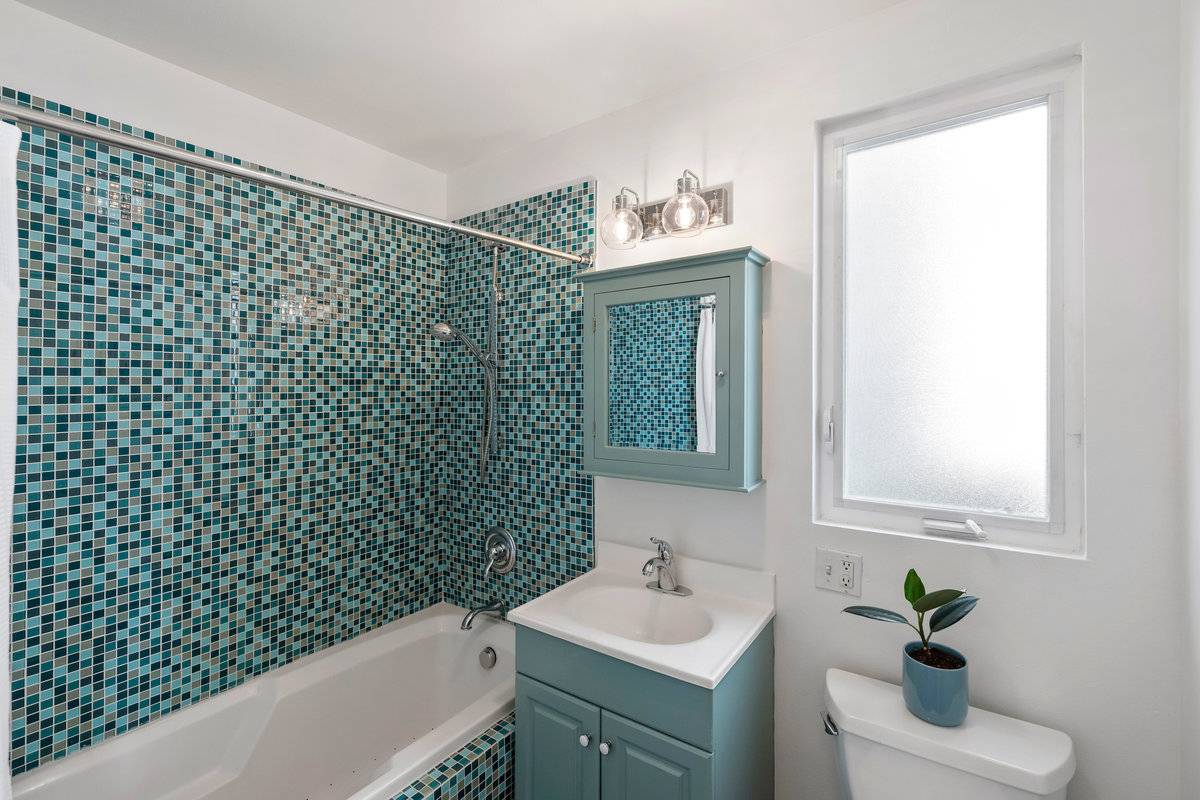 4190 Folsom St, San Francisco, CA 94110 Bernal Heights home for sale by best top SF listing realtor agent Danielle Lazier Vivre Real Estate (17)