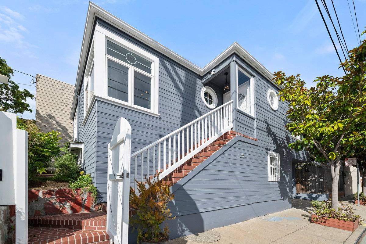4190 Folsom St, San Francisco, CA 94110 Bernal Heights home for sale by best top SF listing realtor agent Danielle Lazier Vivre Real Estate (3)