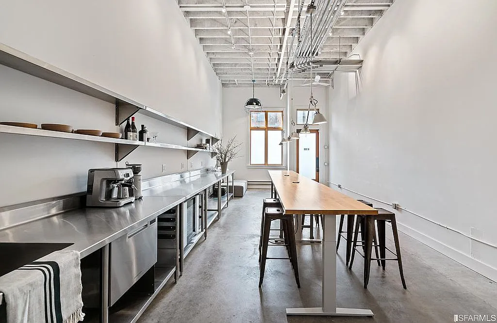 2169 Folsom St #A100