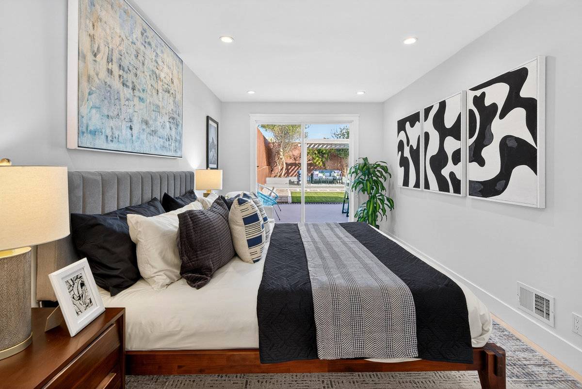 54 Marston Ave, San Francisco, CA 94112 Sunnyside home for sale property listing by top realtor agents Danielle Lazier Vivre Real Estate (15)