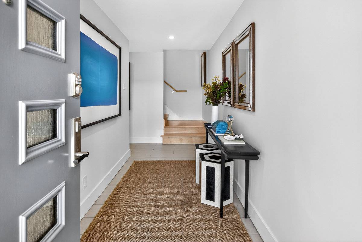 54 Marston Ave, San Francisco, CA 94112 Sunnyside home for sale property listing by top realtor agents Danielle Lazier Vivre Real Estate (2)