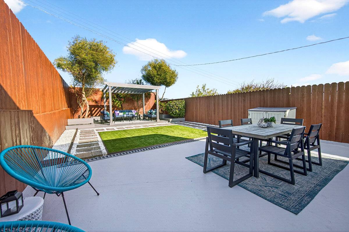 54 Marston Ave, San Francisco, CA 94112 Sunnyside home for sale property listing by top realtor agents Danielle Lazier Vivre Real Estate (24)