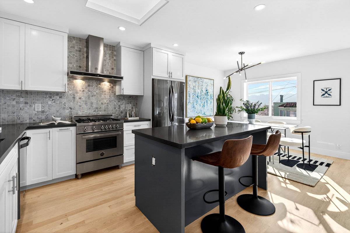 54 Marston Ave, San Francisco, CA 94112 Sunnyside home for sale property listing by top realtor agents Danielle Lazier Vivre Real Estate (6)