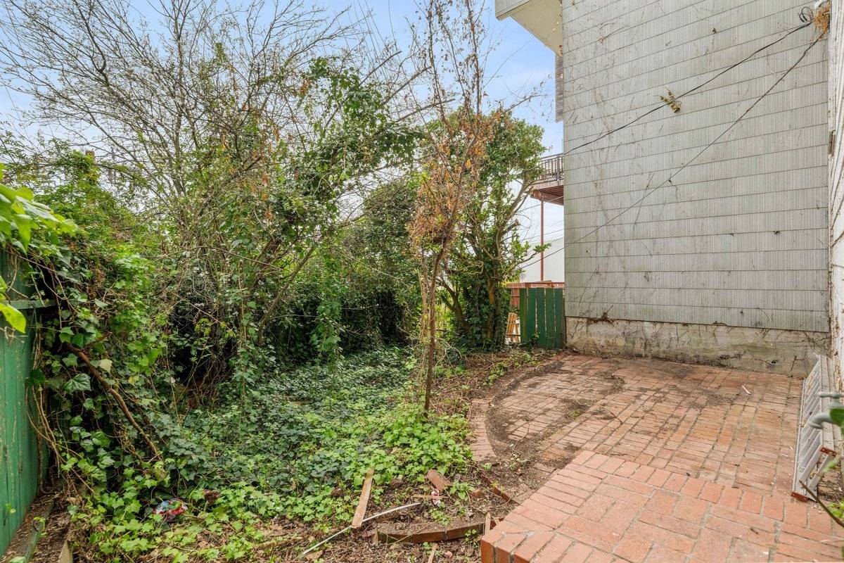 201 Molimo Dr, San Francisco, CA 94127 miraloma park home for sale top SF realtor listing agent danielle lazier vivre real estate (27)