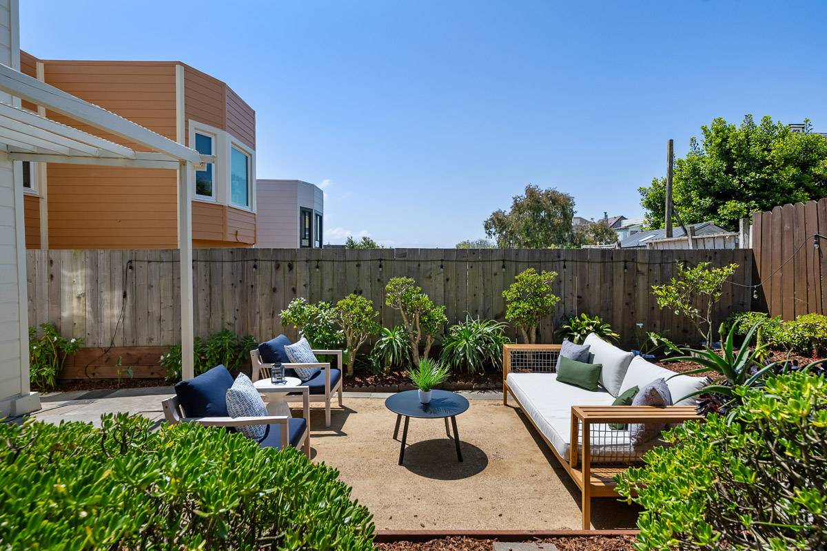 535 40th Ave, San Francisco, CA 94121 outer richmond home for sale by danielle lazier vivre real estate top best sf realtor agents (42)