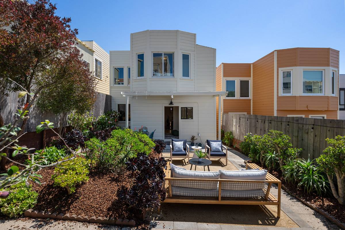 535 40th Ave, San Francisco, CA 94121 outer richmond home for sale by danielle lazier vivre real estate top best sf realtor agents (43)