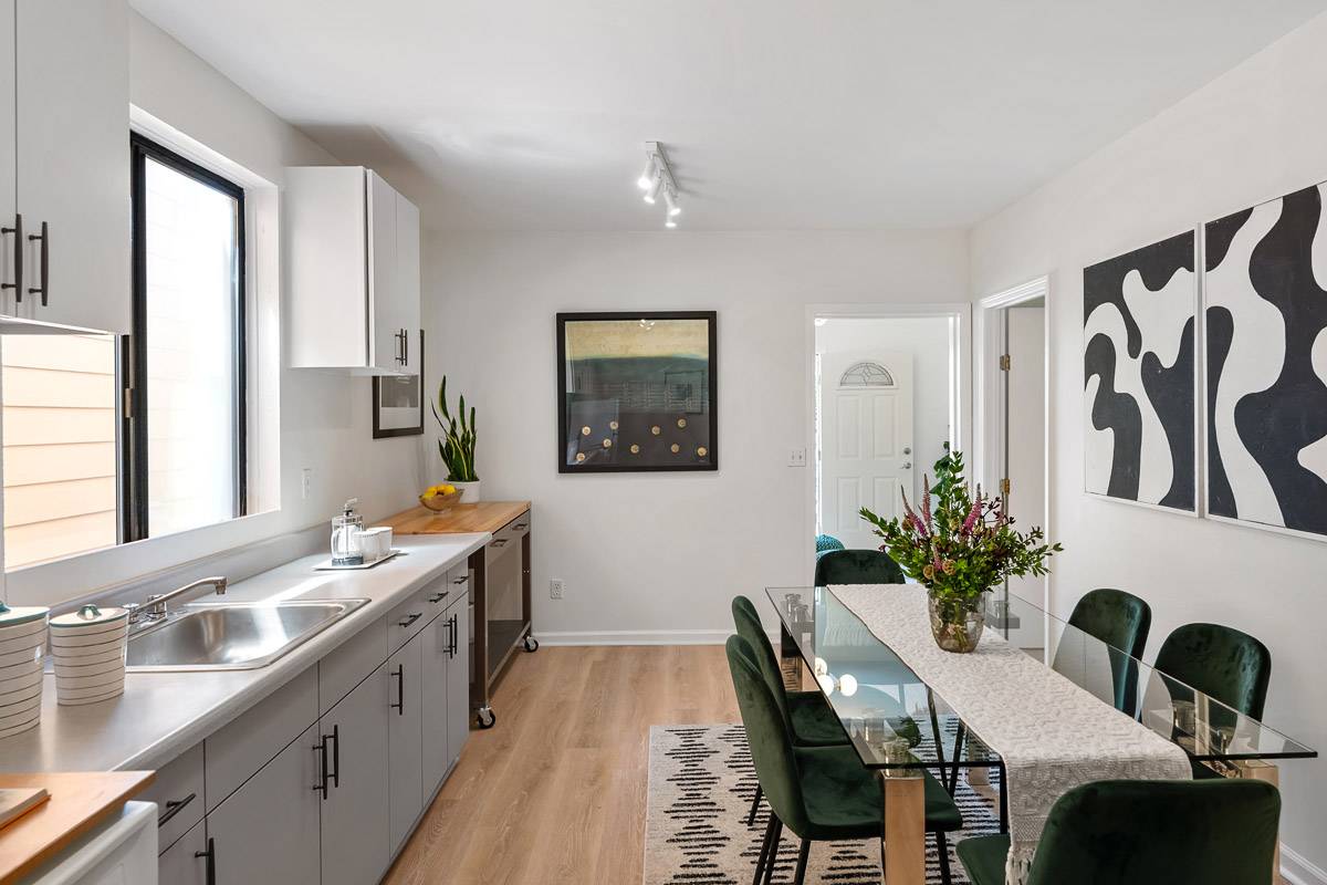 535 40th Ave, San Francisco, CA 94121 outer richmond home for sale by danielle lazier vivre real estate top best sf realtor agents (46)