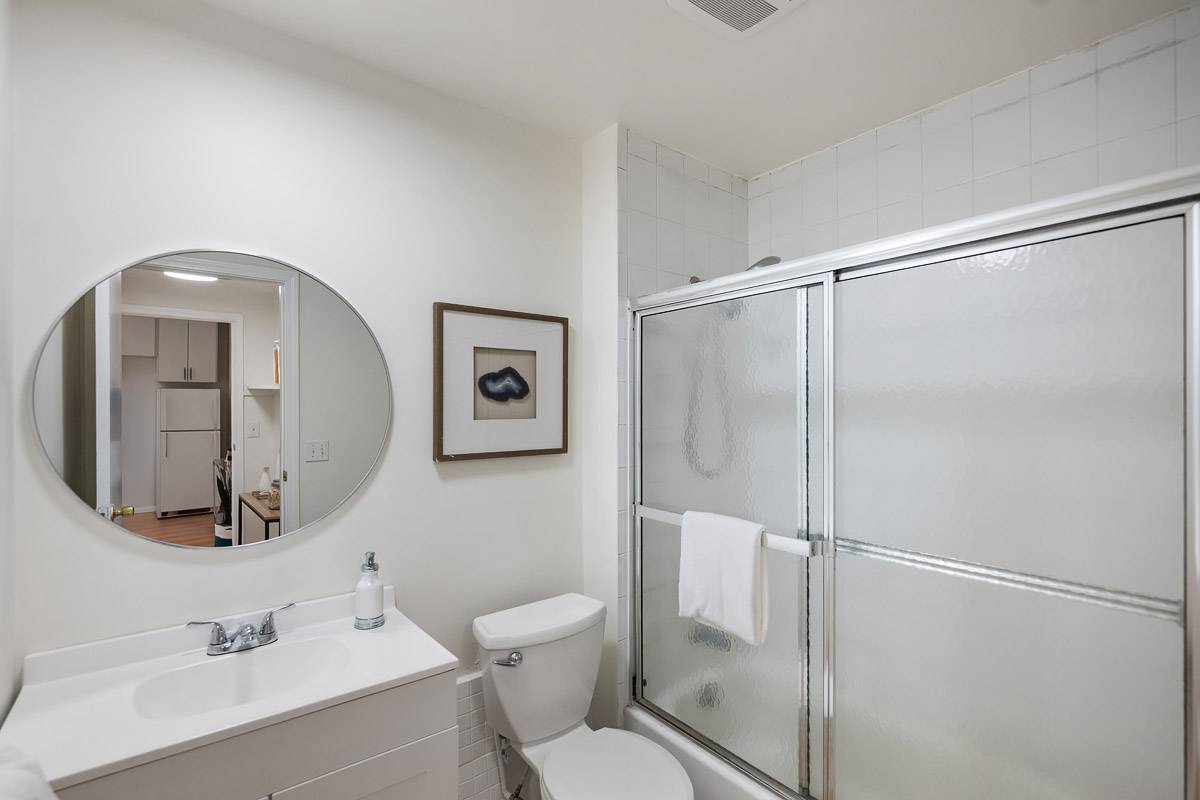 535 40th Ave, San Francisco, CA 94121 outer richmond home for sale by danielle lazier vivre real estate top best sf realtor agents (51)