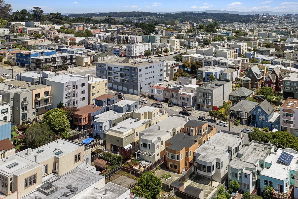 535 40th Ave, San Francisco, CA 94121 outer richmond home for sale by danielle lazier vivre real estate top best sf realtor agents (56)