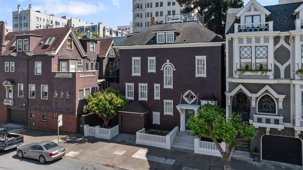 1815 Vallejo St, San Francisco, CA 94123 luxury home for sale pacific heights mansion top sf realtor danielle lazier vivre real estate (10)