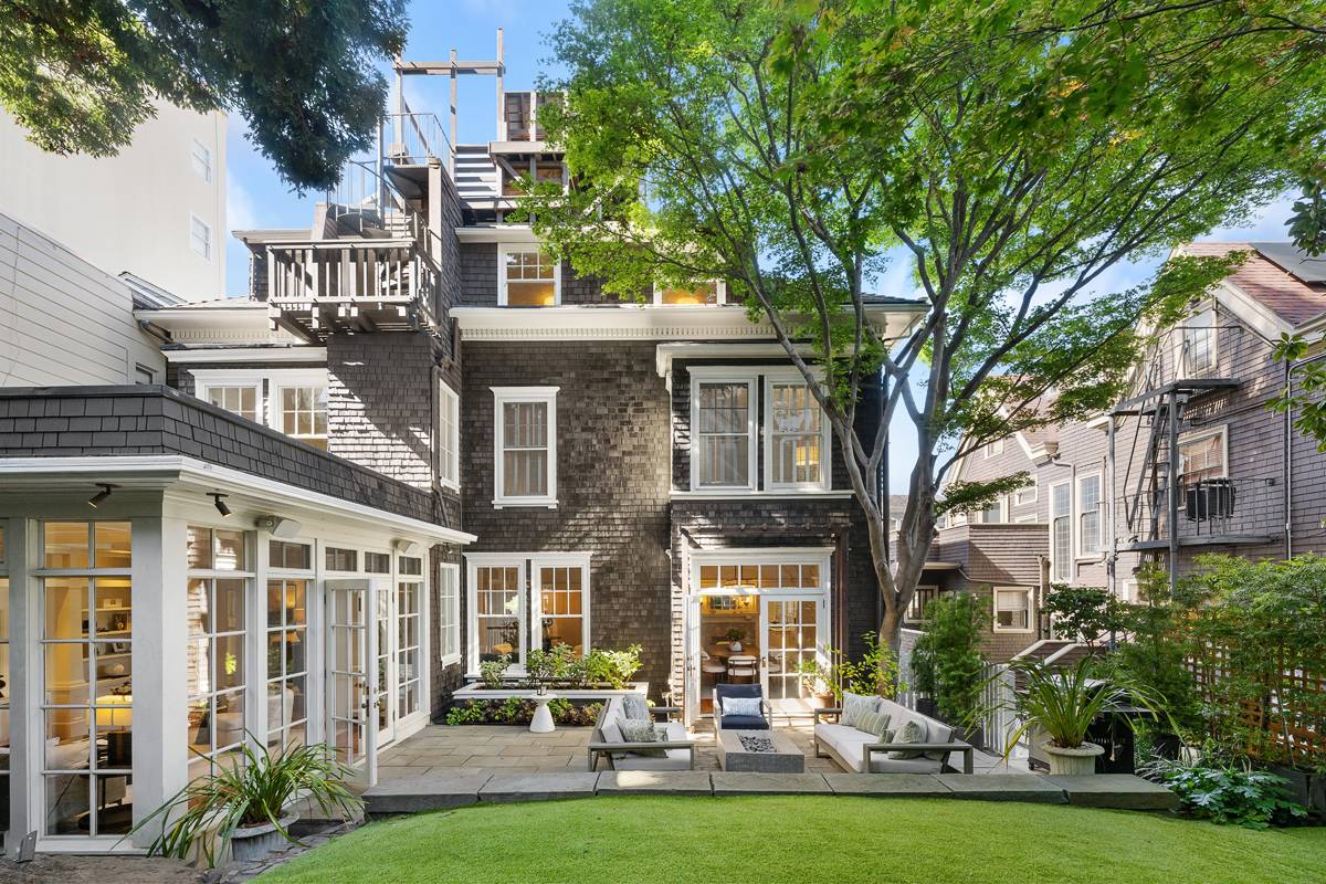 1815 Vallejo St, San Francisco, CA 94123 luxury home for sale pacific heights mansion top sf realtor danielle lazier vivre real estate (127)