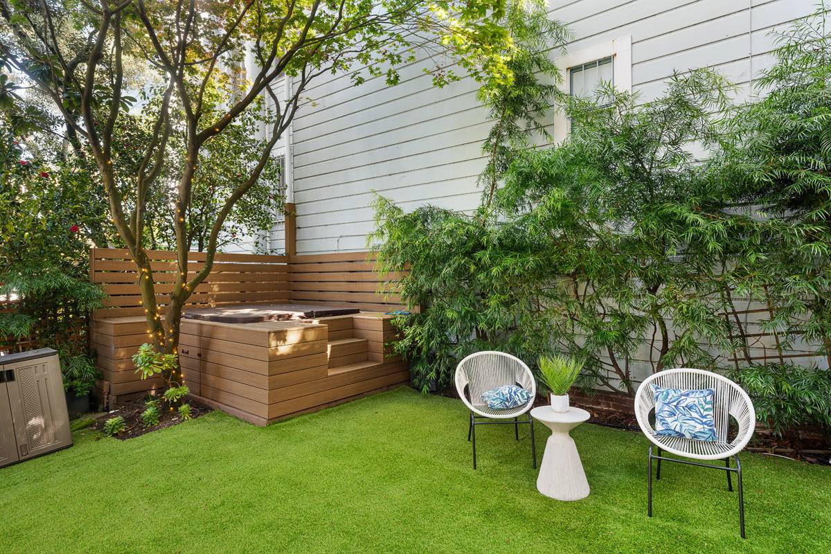 1815 Vallejo St, San Francisco, CA 94123 luxury home for sale pacific heights mansion top sf realtor danielle lazier vivre real estate (131)