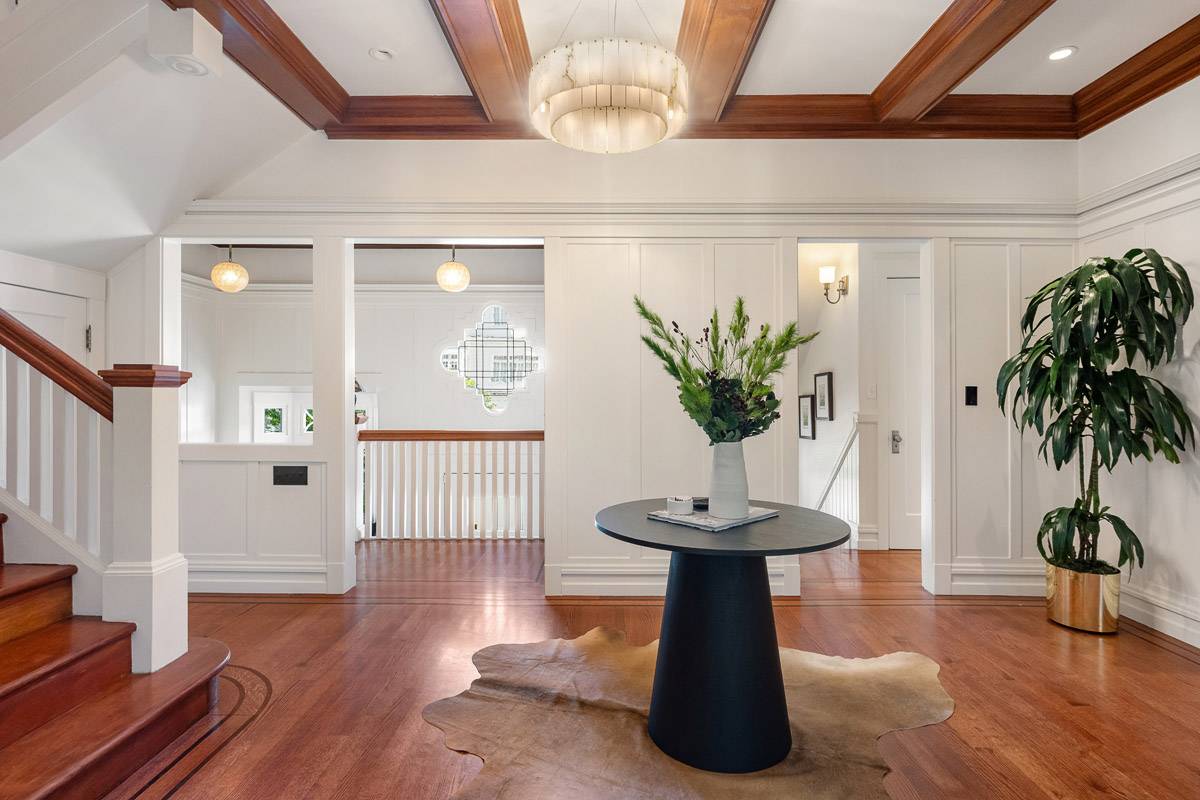 1815 Vallejo St, San Francisco, CA 94123 luxury home for sale pacific heights mansion top sf realtor danielle lazier vivre real estate (44)