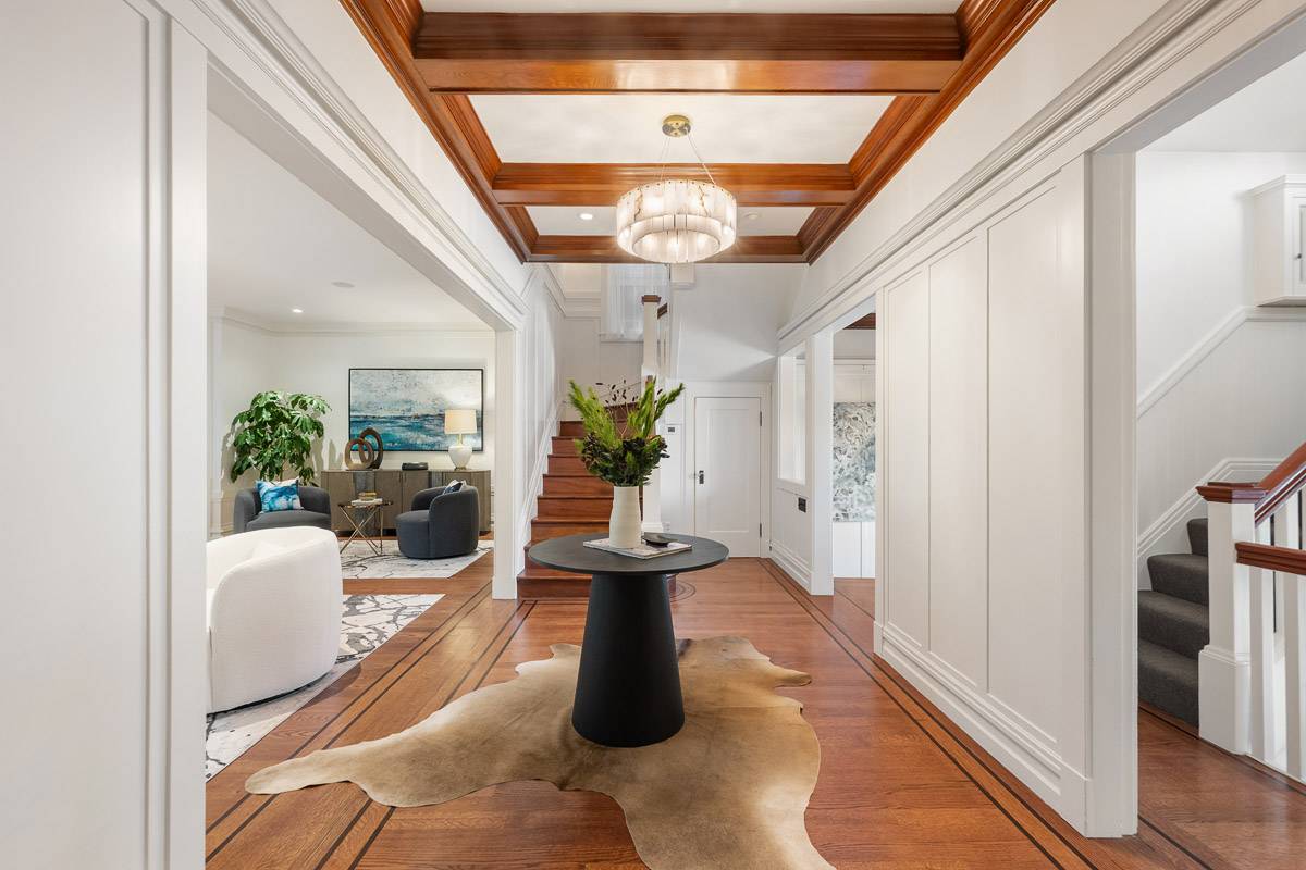 1815 Vallejo St, San Francisco, CA 94123 luxury home for sale pacific heights mansion top sf realtor danielle lazier vivre real estate (45)