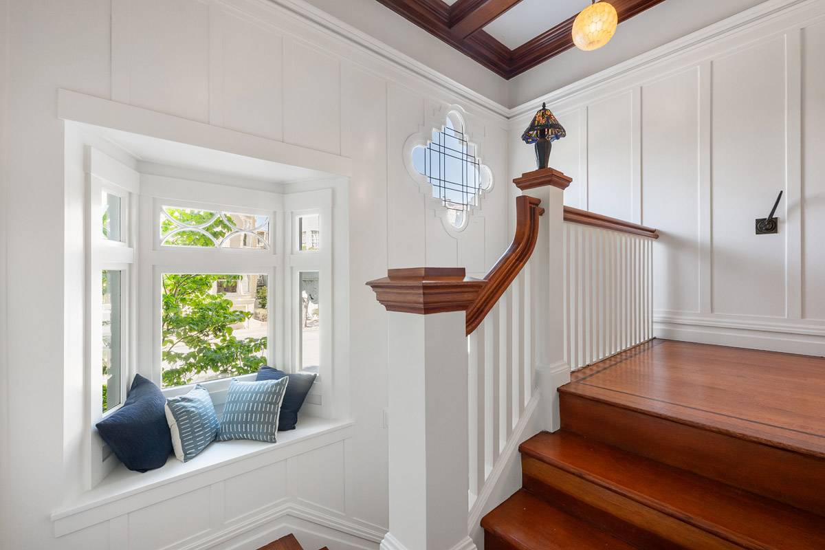 1815 Vallejo St, San Francisco, CA 94123 luxury home for sale pacific heights mansion top sf realtor danielle lazier vivre real estate (49)