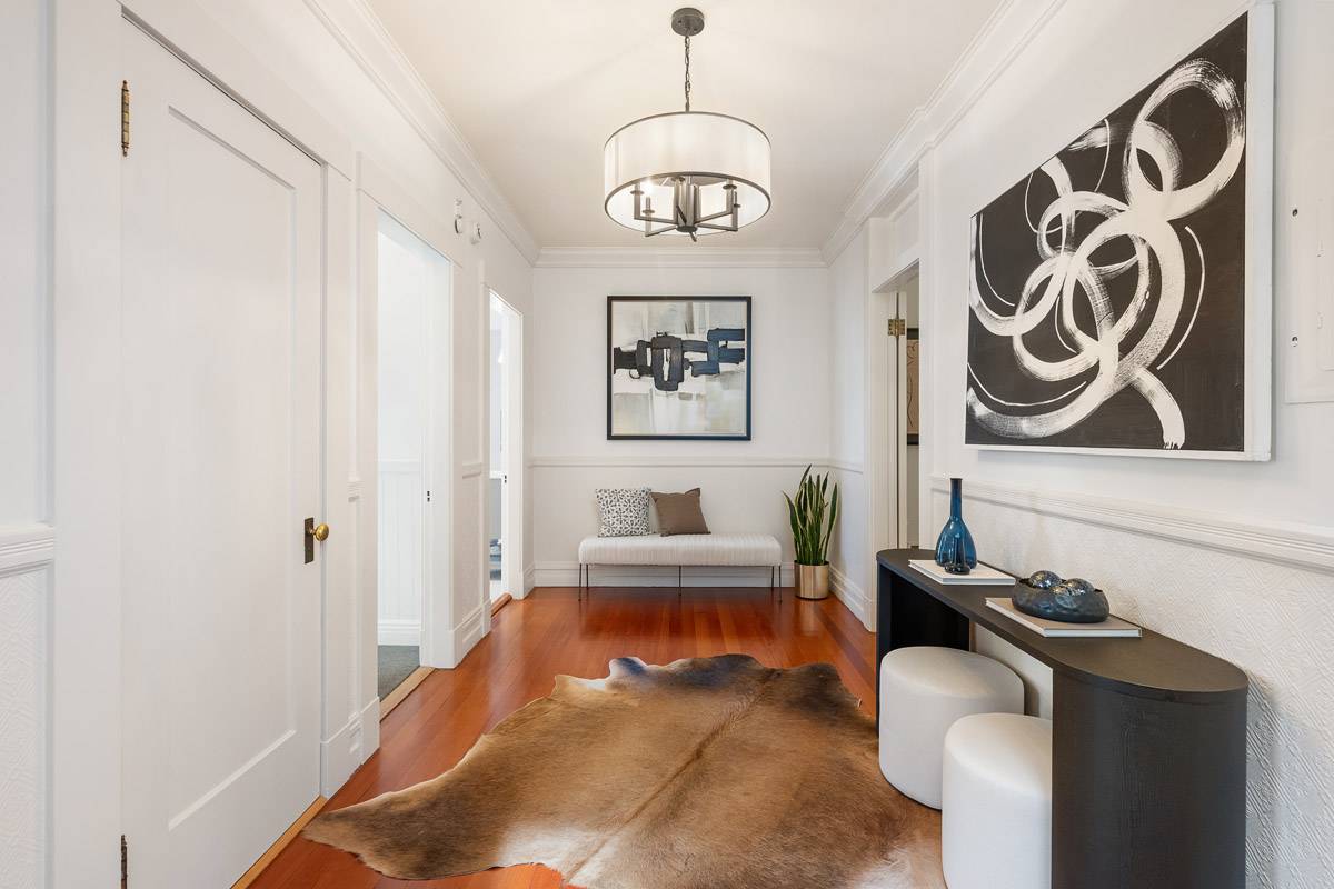 1815 Vallejo St, San Francisco, CA 94123 luxury home for sale pacific heights mansion top sf realtor danielle lazier vivre real estate (50)
