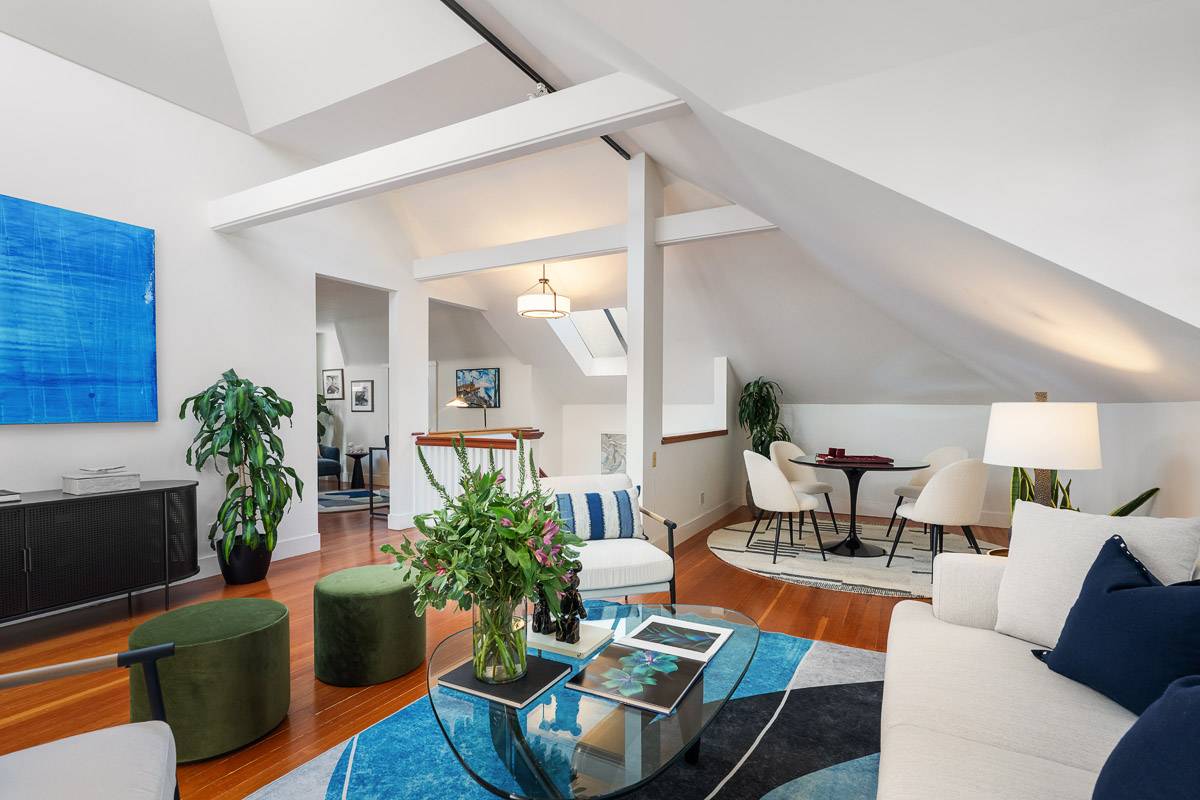 1815 Vallejo St, San Francisco, CA 94123 luxury home for sale pacific heights mansion top sf realtor danielle lazier vivre real estate (73)