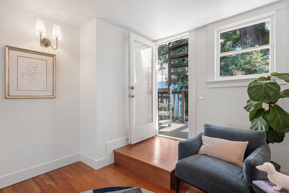 1815 Vallejo St, San Francisco, CA 94123 luxury home for sale pacific heights mansion top sf realtor danielle lazier vivre real estate (83)