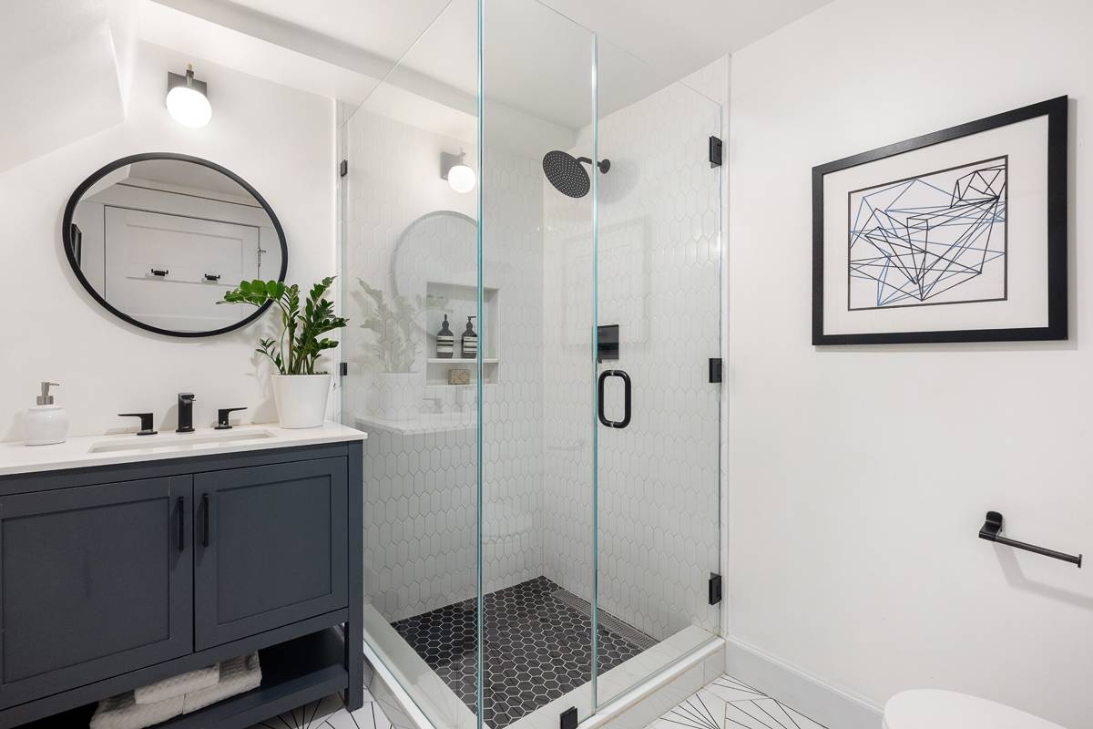 1815 Vallejo St, San Francisco, CA 94123 luxury home for sale pacific heights mansion top sf realtor danielle lazier vivre real estate (91)
